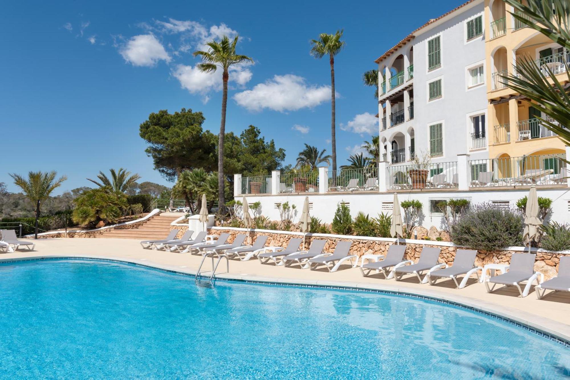 Aparthotel Ona Cala Pi Club Екстериор снимка