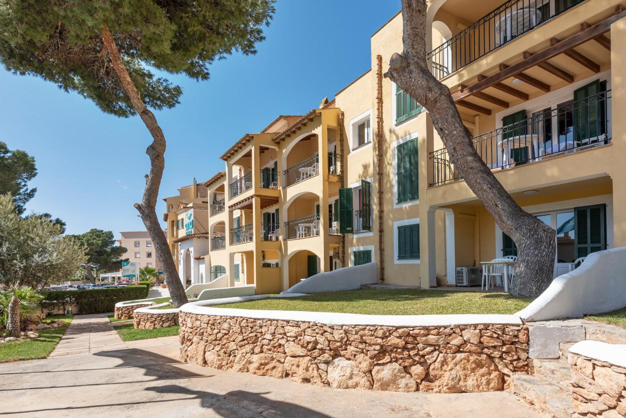 Aparthotel Ona Cala Pi Club Екстериор снимка
